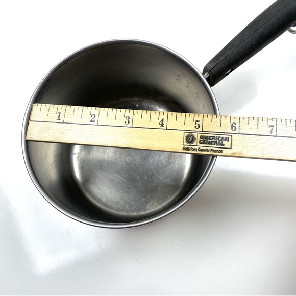 Revere Ware 1 1/2 Quarts Copper Bottom Sauce Pan - Picture 8 of 8